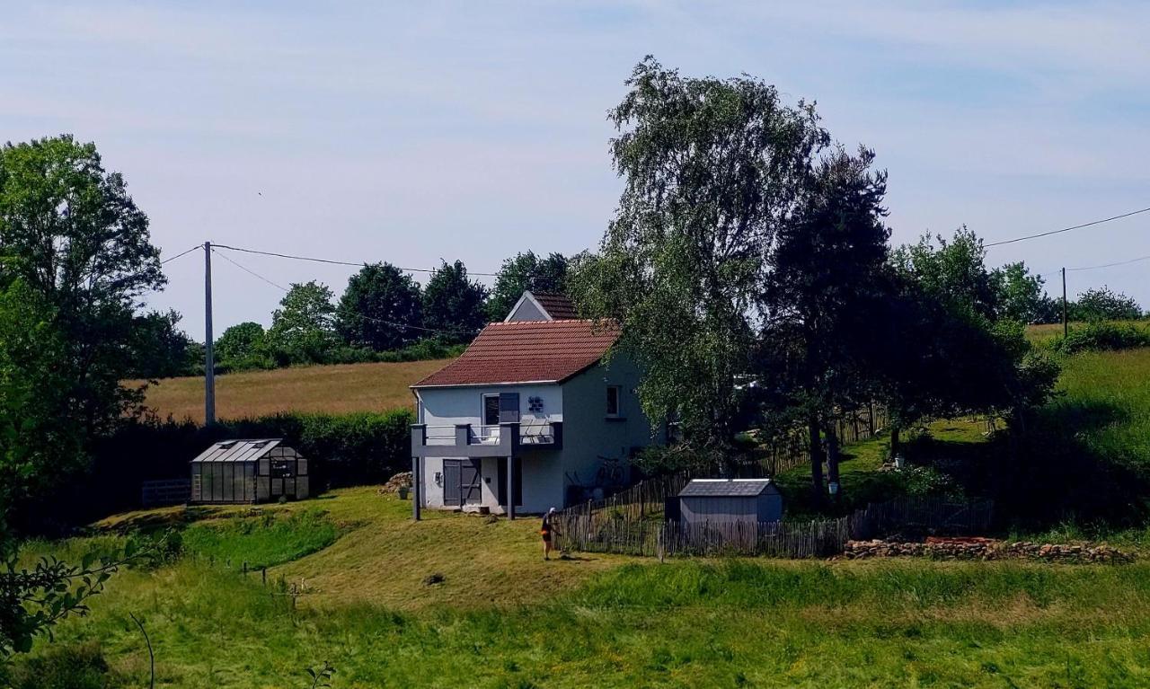 Maison Du Grand Moulin Saint-Aubin-en-Charollais Extérieur photo