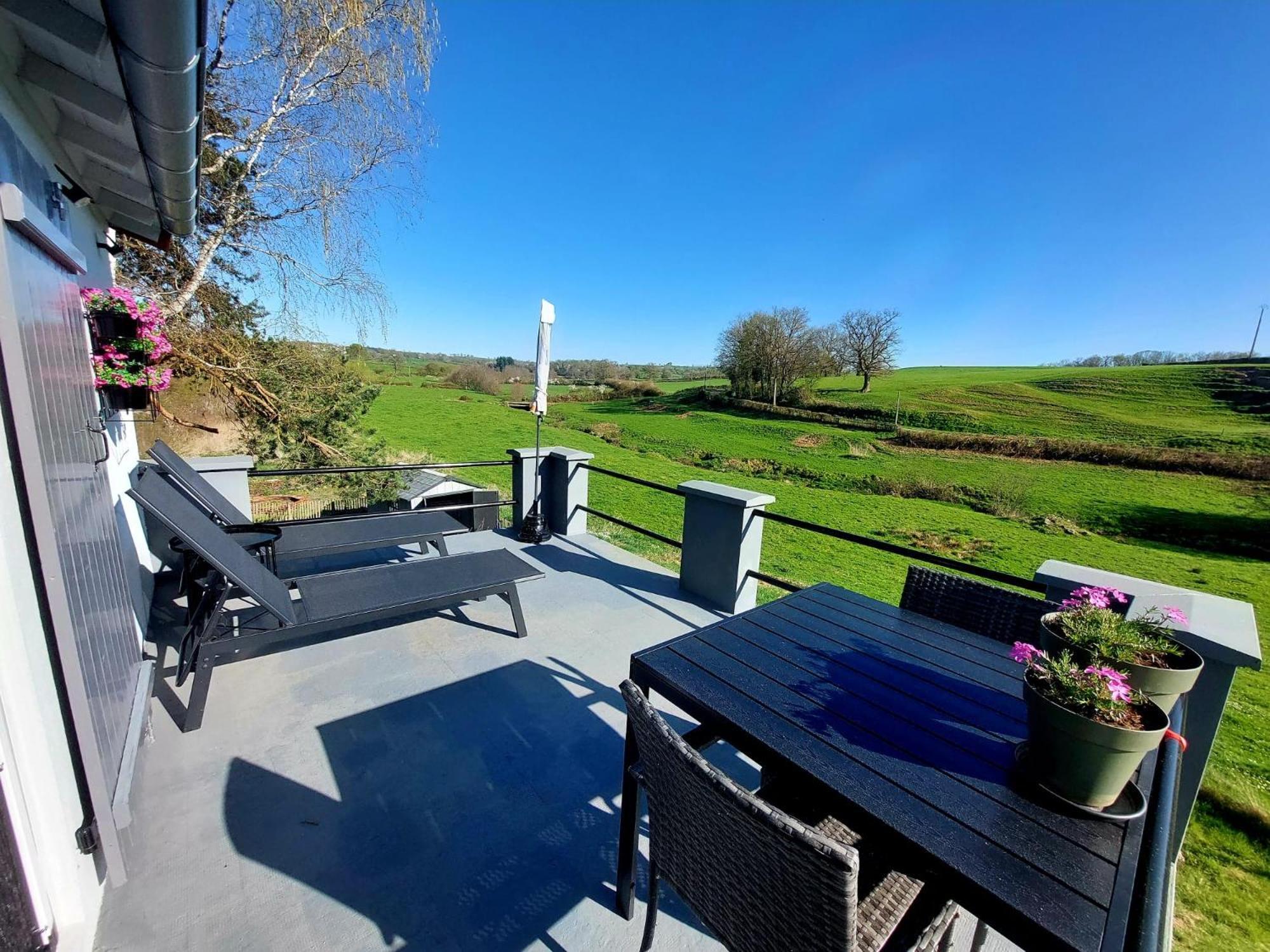 Maison Du Grand Moulin Saint-Aubin-en-Charollais Extérieur photo